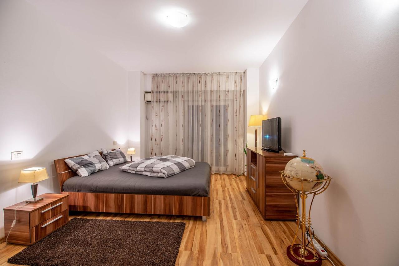 Luxury Two Room Apartment In The Heart Of Bucharest Bucureşti Exterior foto